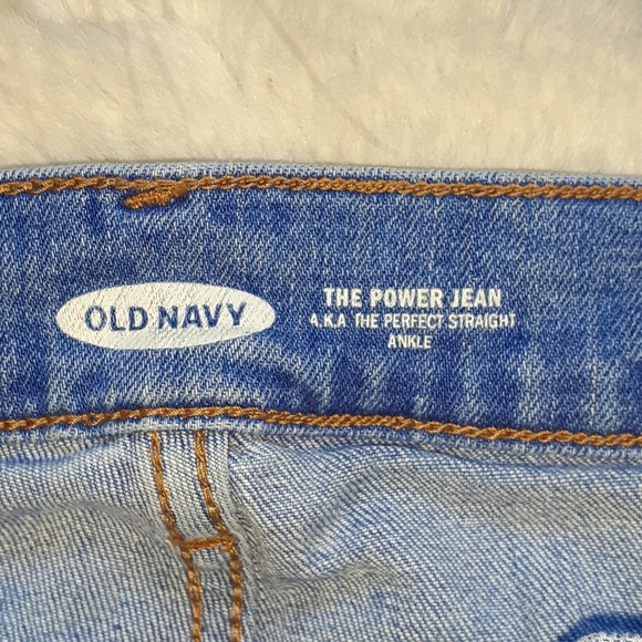 Old Navy Jeans - Picture 3 of 7